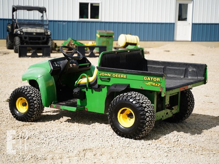2004-john-deere-gator-image-7