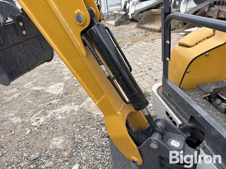 2025-ir-ire20-mini-excavator-image-10