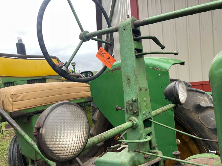 #6686-•-1950---1952-john-deere-tractor-image-22
