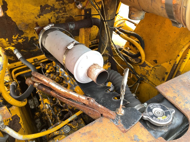 2007-deere-24a-image-10