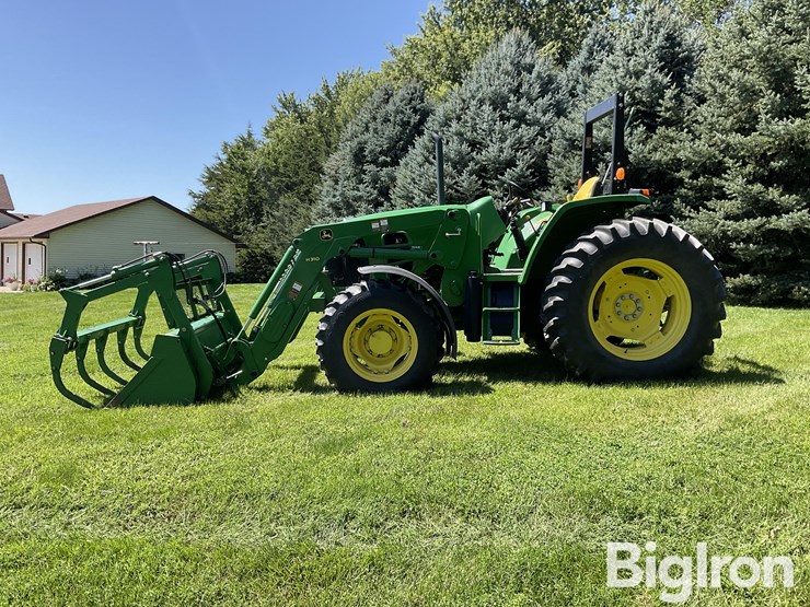 2010-john-deere-6115d-image-8