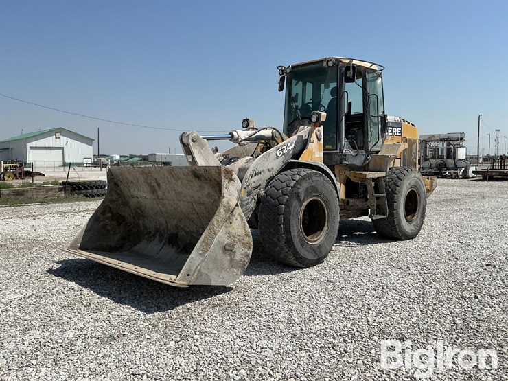 deere-624k-image-1