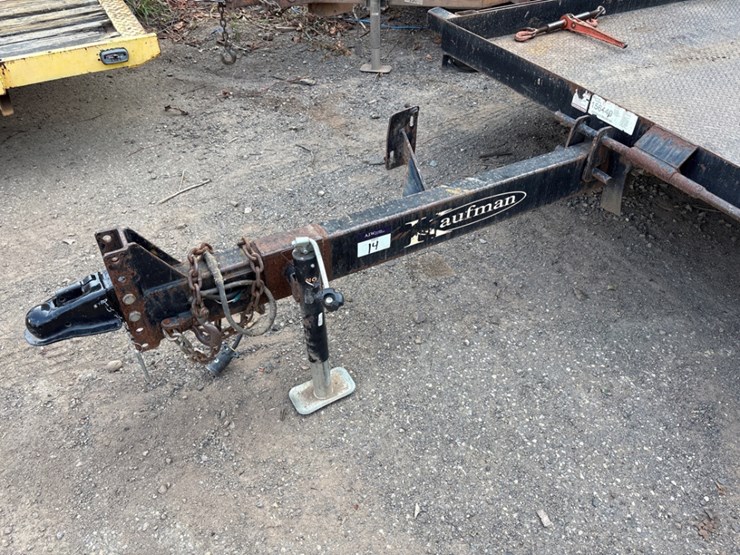 2019-kaufman-trailers-tandem-axle-tilt-trailer-image-5