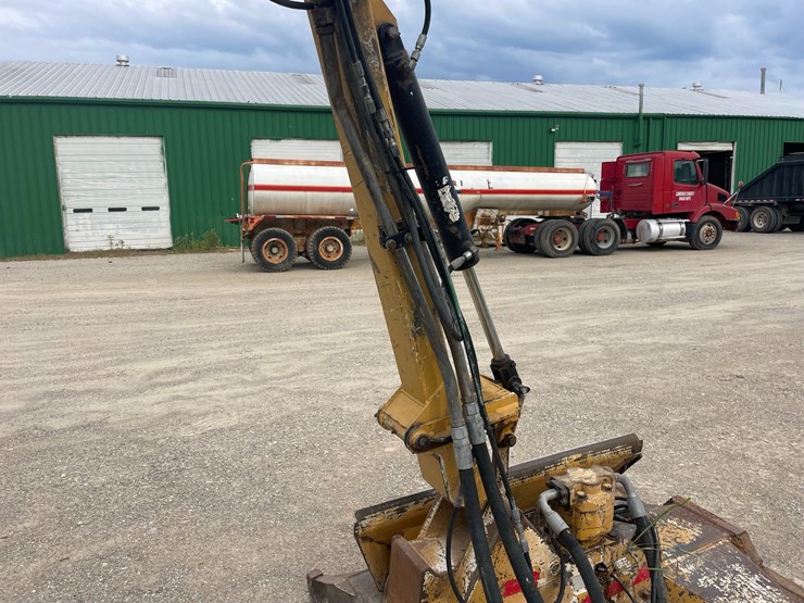 john-deere-6330-image-34
