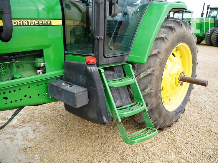john-deere-7410-image-9