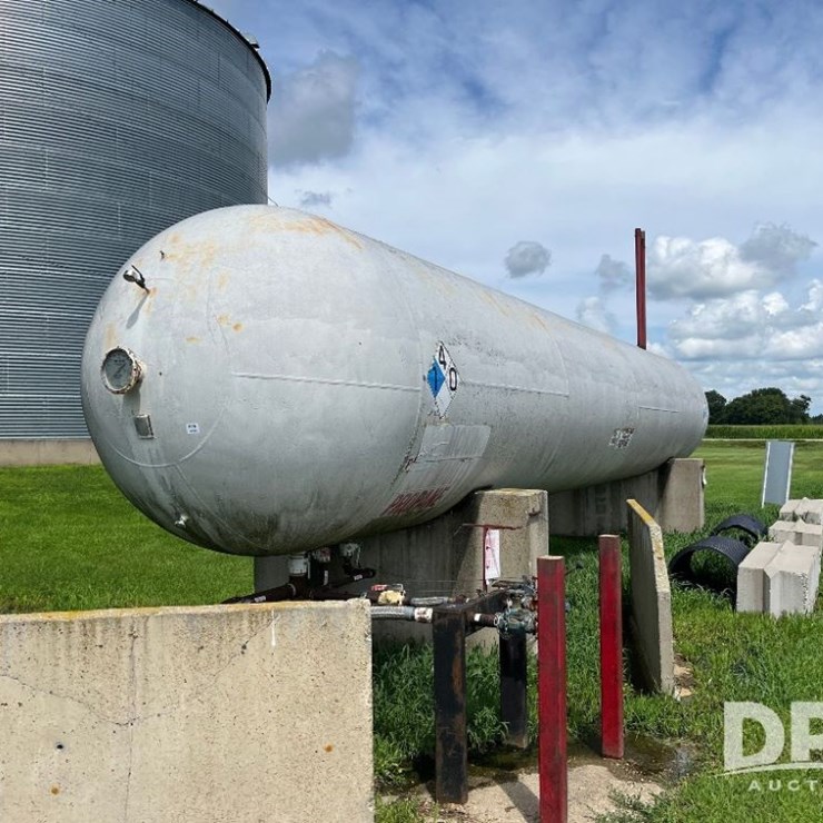LP Storage Tank (JN2561)