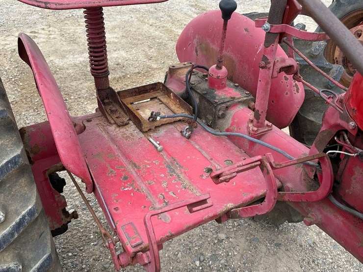 945---farmall-cub-(sn#-134679)-image-6