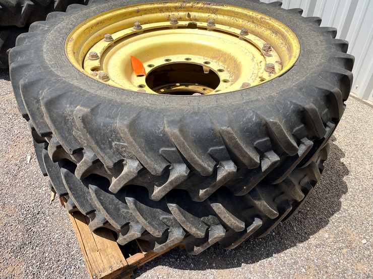 deere-tires-image-9