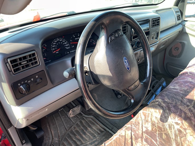 2003-ford-f350-image-39