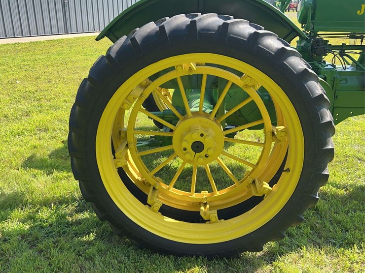john-deere-model-a-image-38
