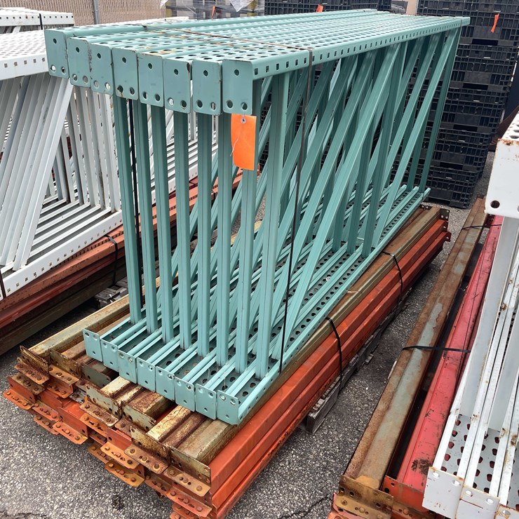 #8032 • Teardrop Pallet Racking (O10)