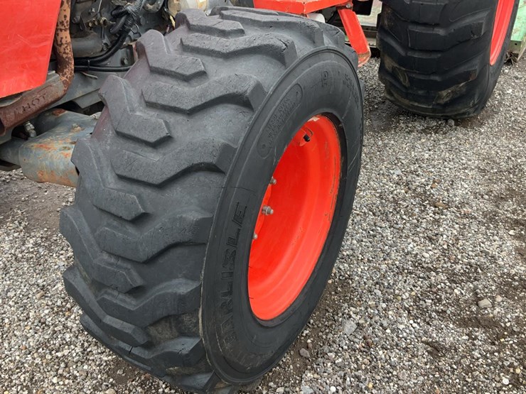 2016-kubota-mx5800-image-12
