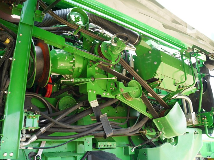 2012-john-deere-s680-image-43