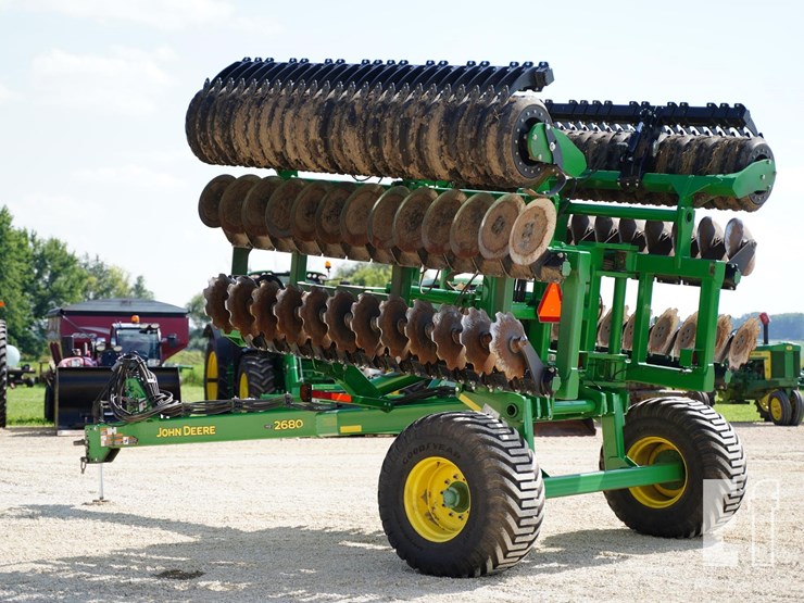 2021-john-deere-2680h-image-7