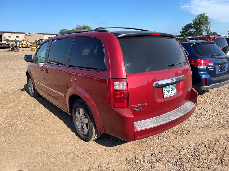 2009-dodge-grand-caravan-image-9
