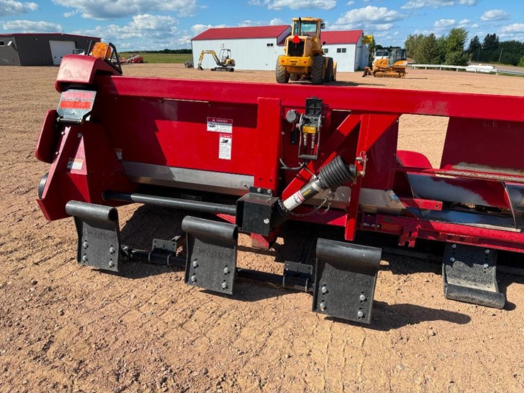 case-ih-3408-image-17
