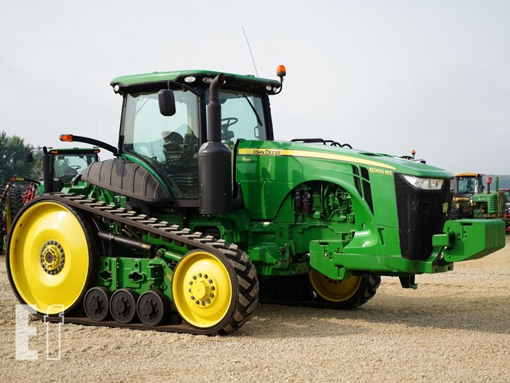 2013-john-deere-8360rt-image-3
