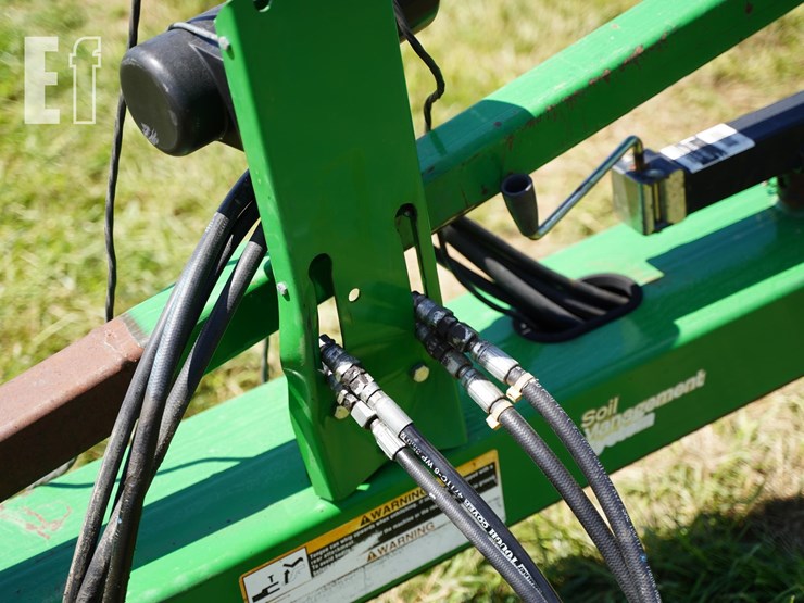 2014-john-deere-2720-image-7