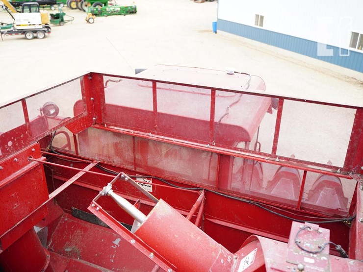 case-ih-1660-image-26