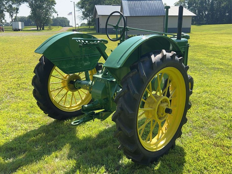 john-deere-model-b-image-5