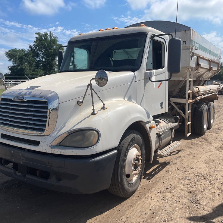 2005 WILLMAR SIDESHOOTER 16