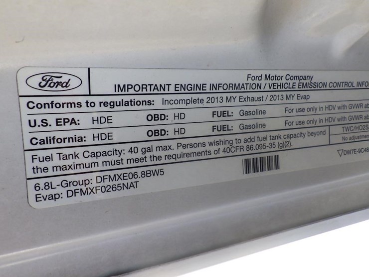 2013-ford-f550-image-17