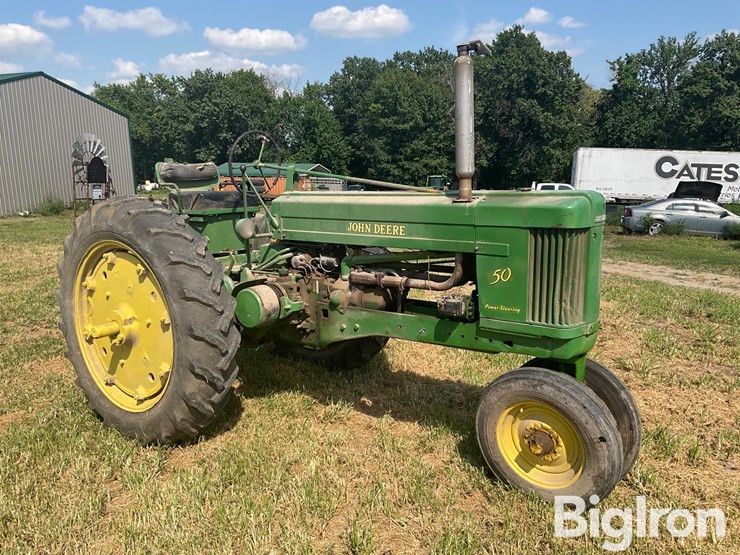 1956-john-deere-50-image-3