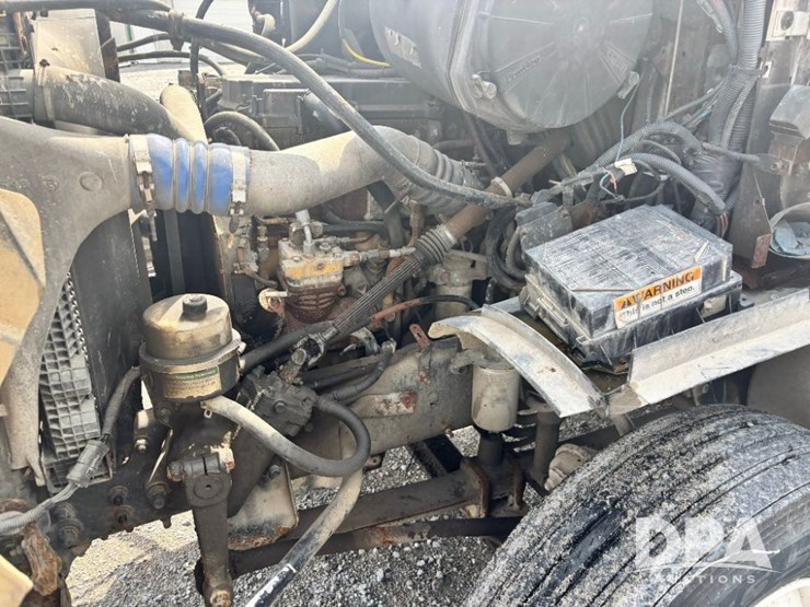 2005-sterling-dry-tender-truck-(gp11242,-unit-111565)-image-66