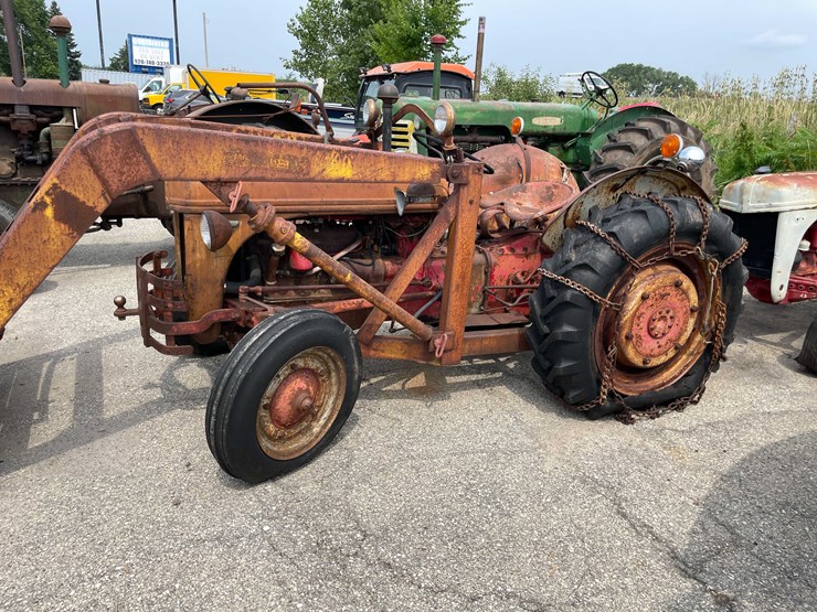 ford-tractor-image-6