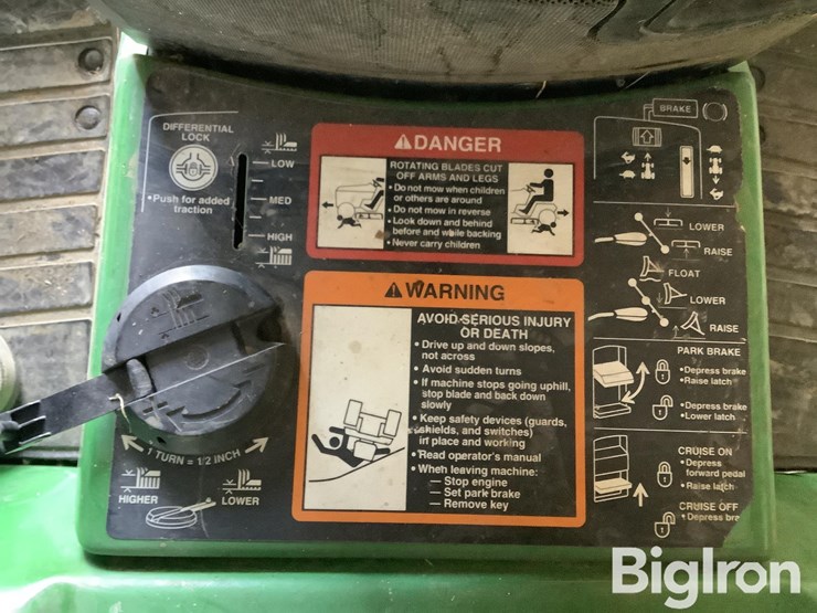 john-deere-445-image-11