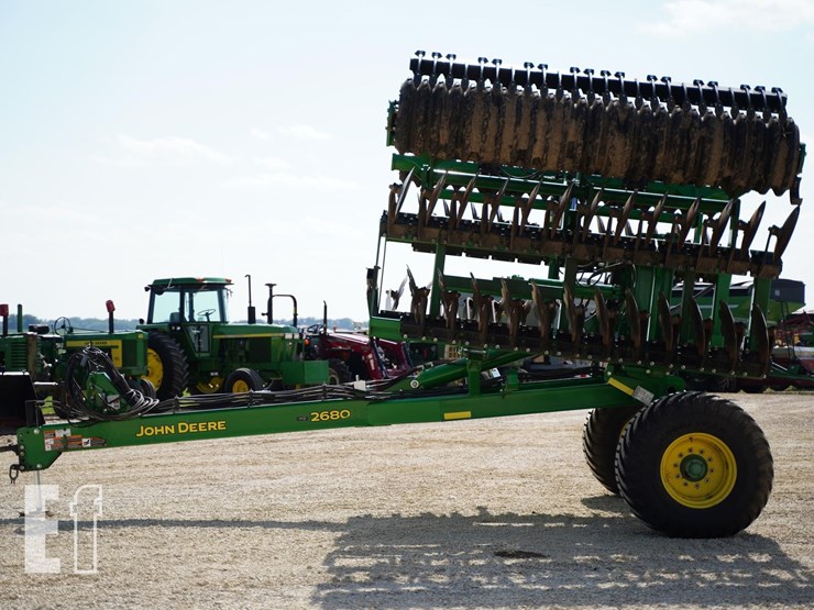 2021-john-deere-2680h-image-8