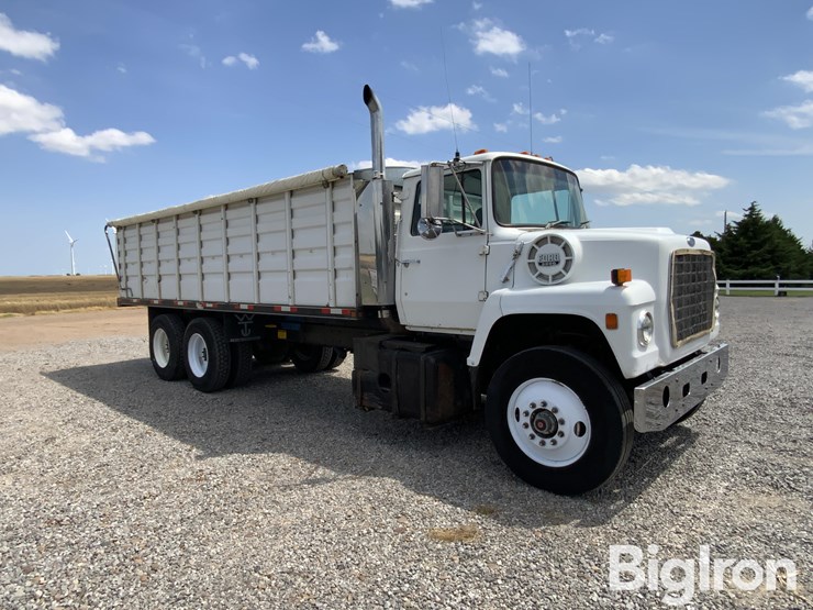 1984-ford-lts9000-image-3