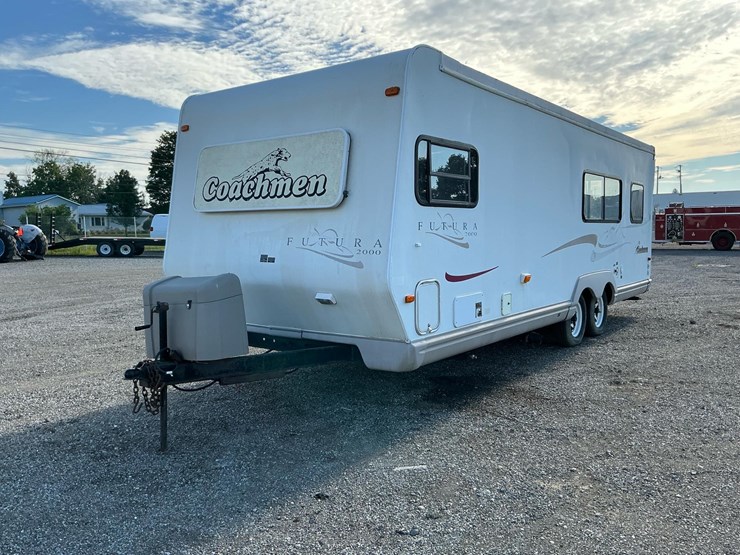 #2252-•-coachmen-futura-2000-travel-trailer*-image-1