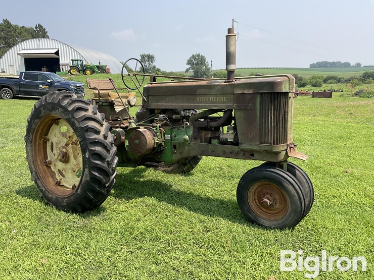 1953-john-deere-60-image-3