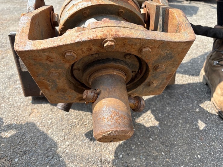 ditchwitch-sk5pal-auger-mount-image-8