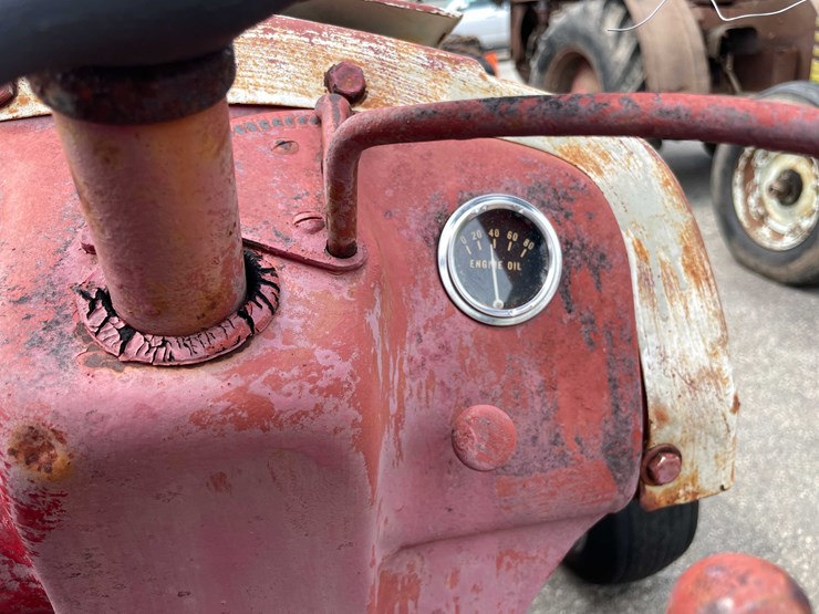 ford-8n-image-15