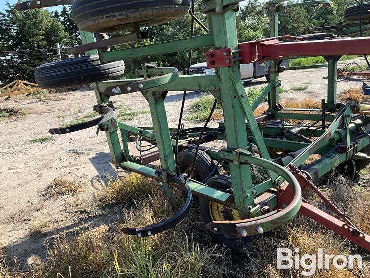 john-deere-1600-image-11