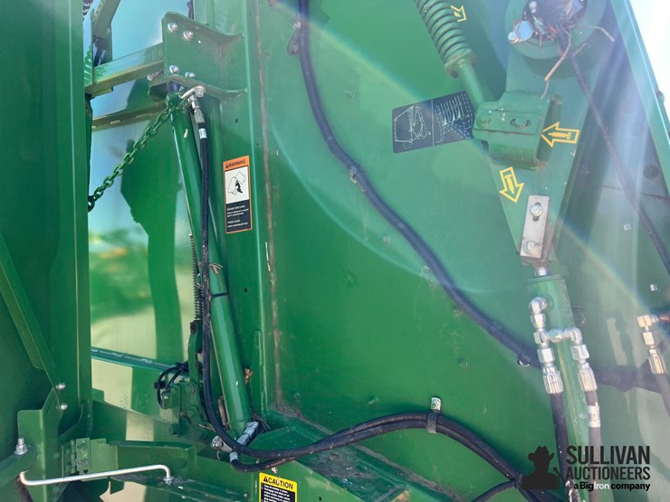 2023-john-deere-560m-image-17