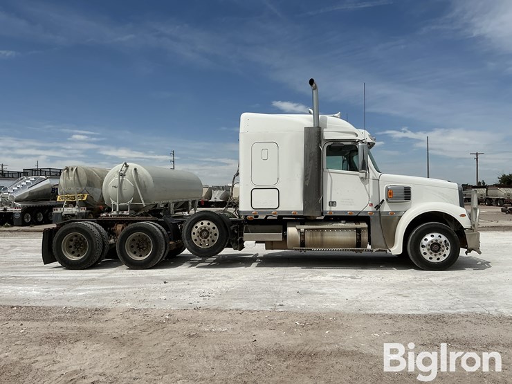 2015-freightliner-coronado-132-image-4