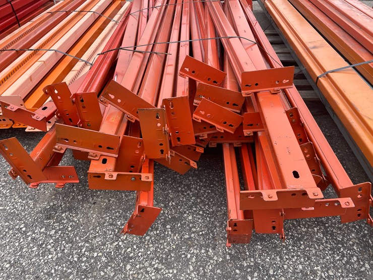 #8042-•-teardrop-pallet-racking-(o9)-image-3
