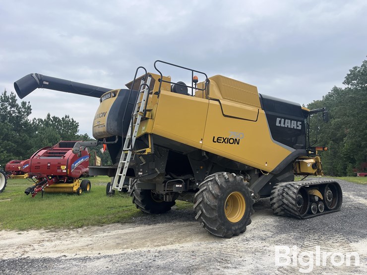 2013-claas-lexion-750tt-image-5
