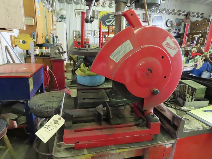 milwaukee-cut-off-saw-image-1
