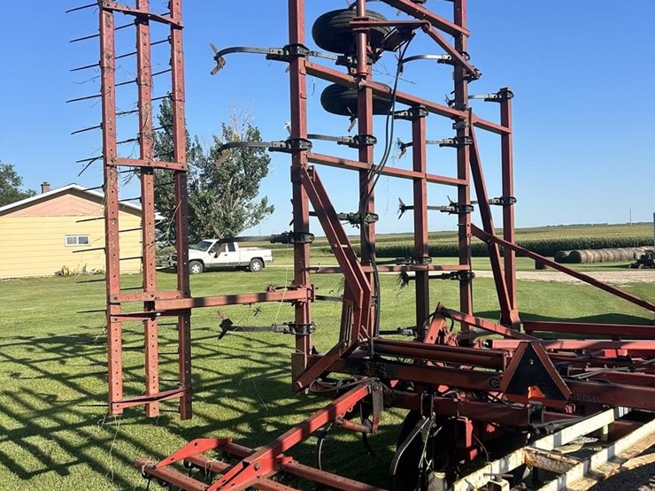 case-ih-4900-image-3