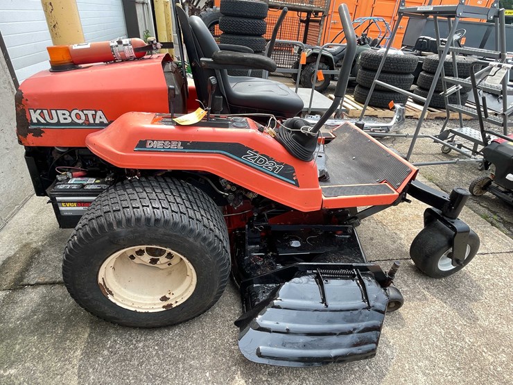 kubota-zd21-image-1