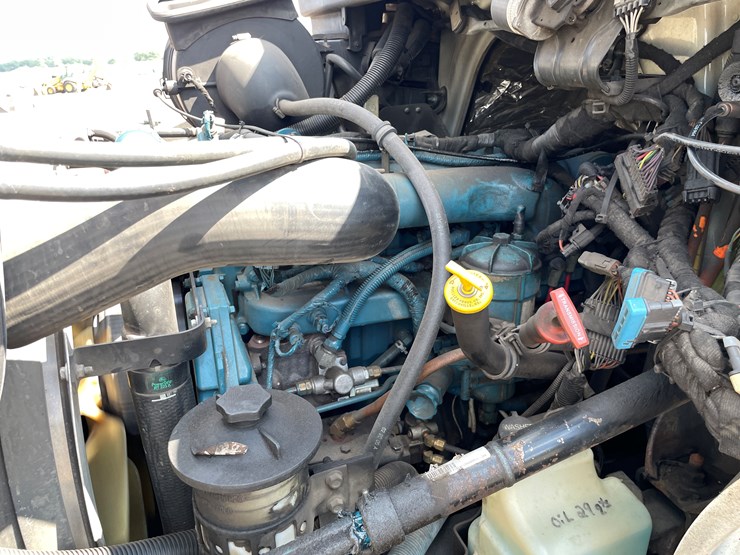 2006-international-durastar-4400-image-19
