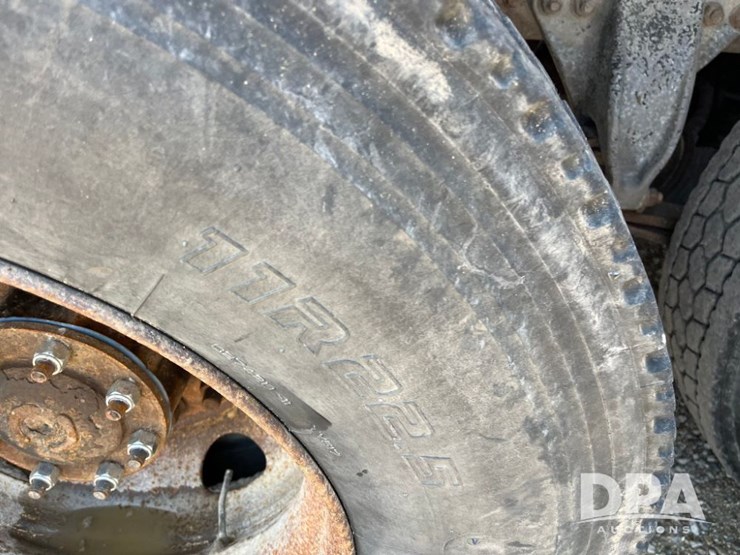 2009-sterling-feed-truck-(jn2573,-unit-2018)-image-66
