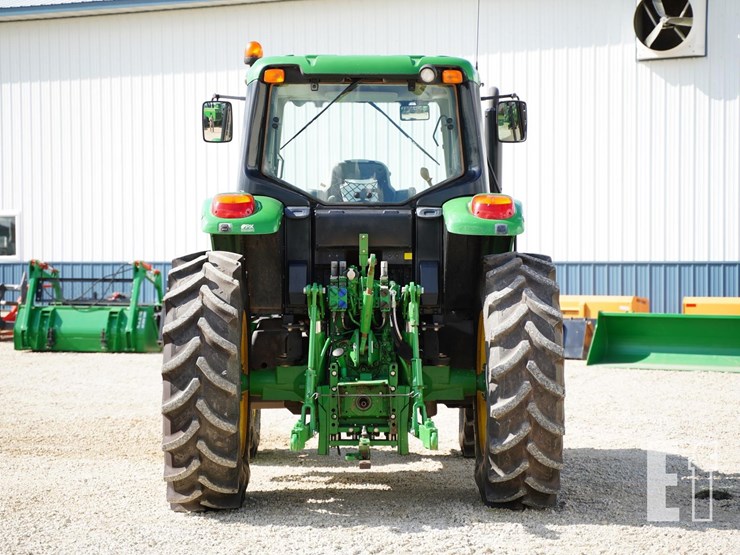 2018-john-deere-6120m-image-6