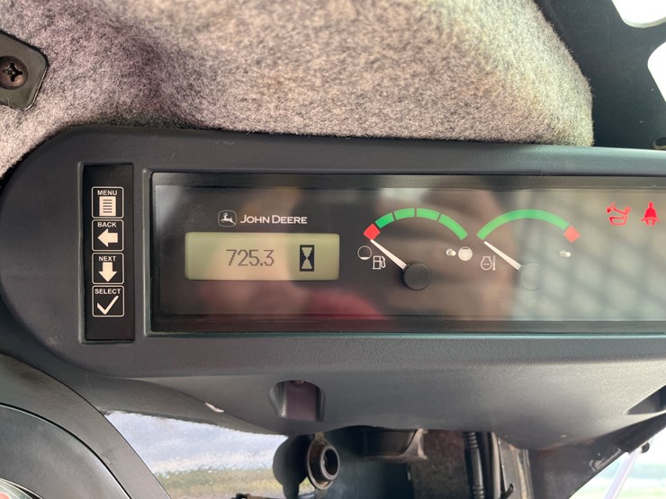 2013-deere-333e-image-16