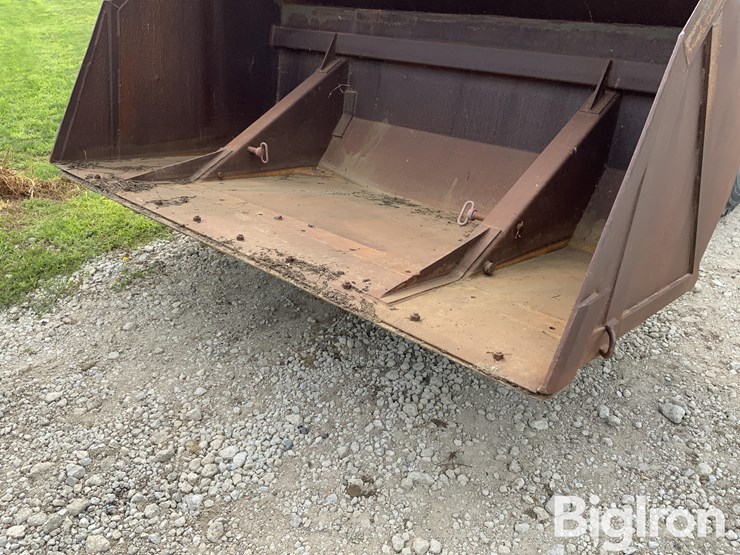 caterpillar-938f-image-9