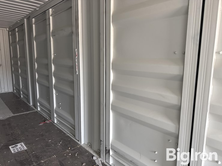 2025-40'-one-trip-shipping-container-image-12